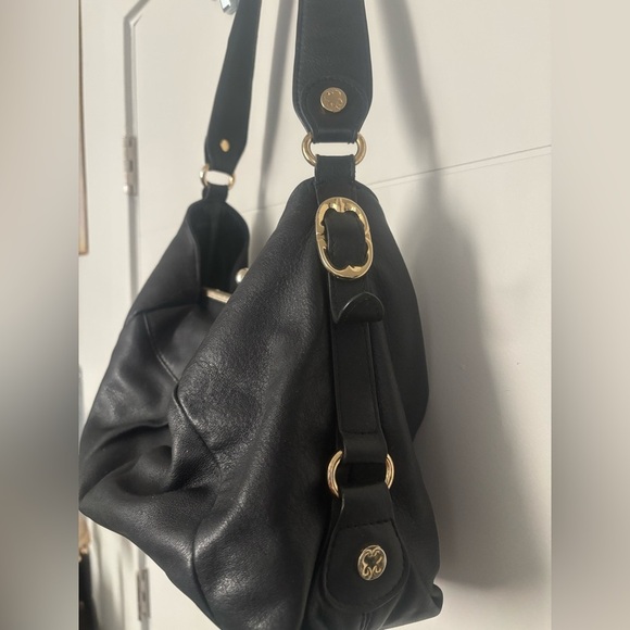 Emma Fox Black Leather Shoulder Bag - Picture 4 of 7